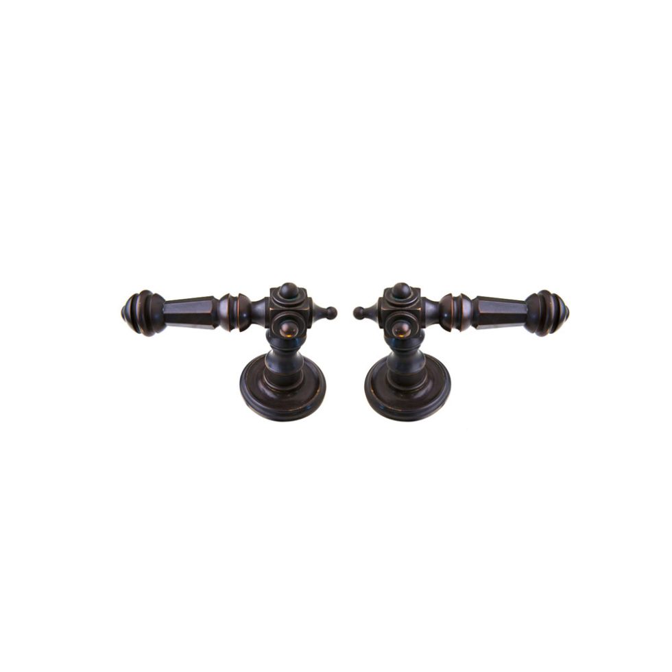 Espagnole Deck Mount Handle Collection