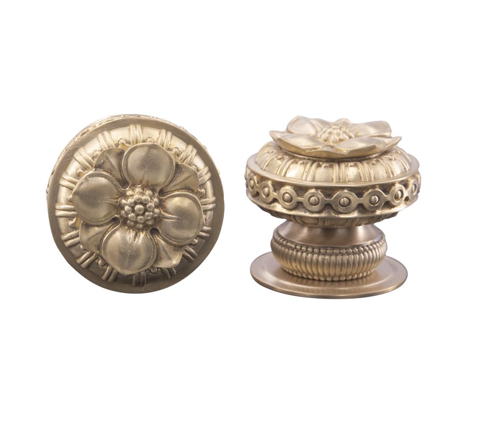 Tudor Deck Mount Handle Collection