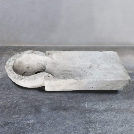 224M-Antique-Reclaimed-Sink-Compas