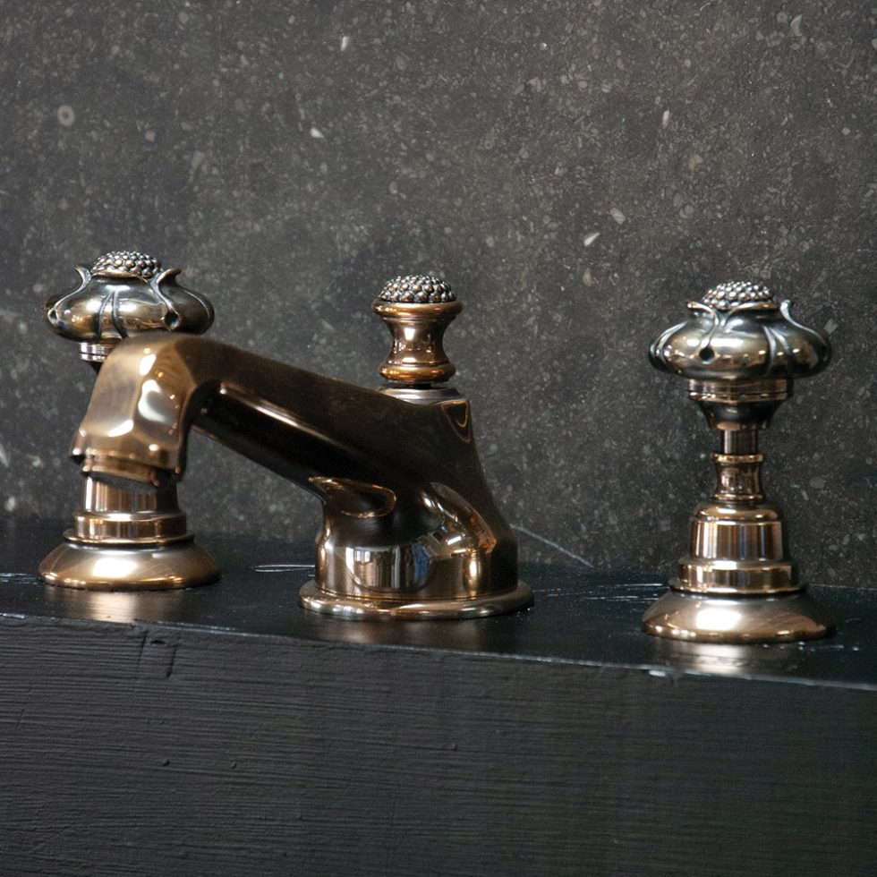 Lotus-Deck-Mounted-Spout-Additional