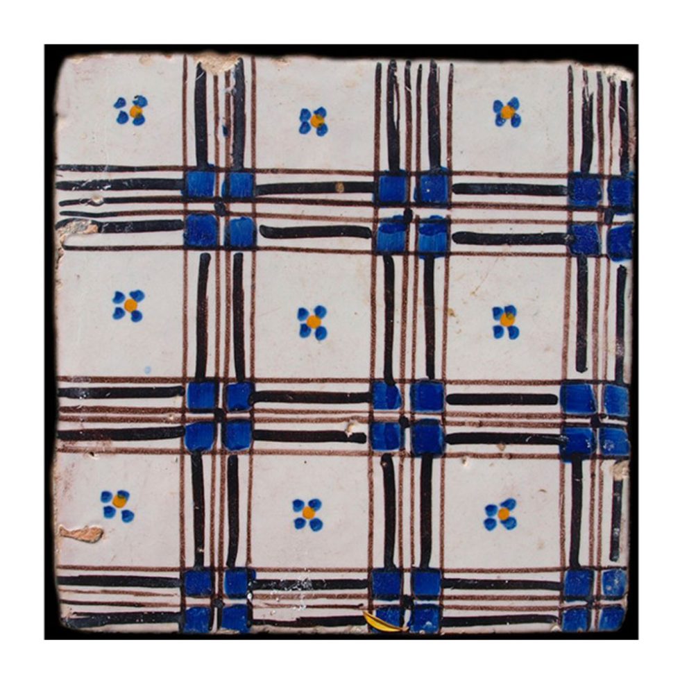 GLZ 11470 Majolica Tile