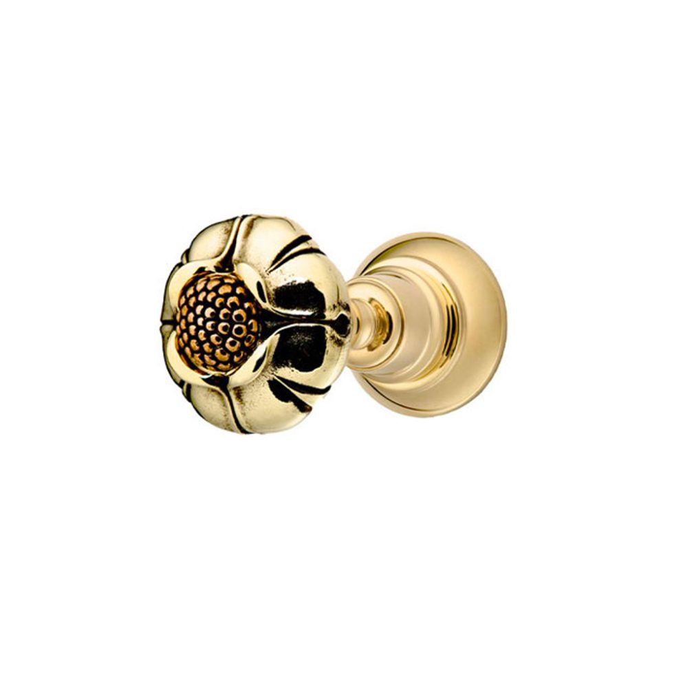 Lotus-Wall-Mounted-Handle-Diverter