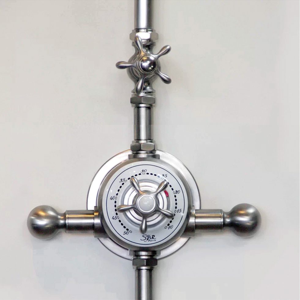 Elegance-external-shower-system-additional-3