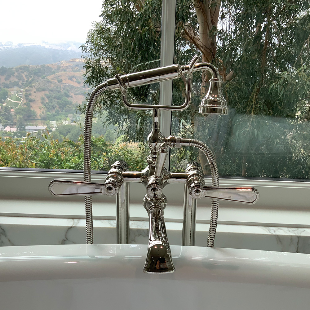 Villa-Floor-Mounted-Tub-System