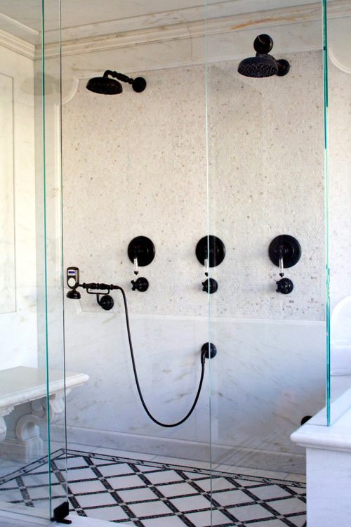 ILLU-SHOWER-ABOUTUS-3 ILLU-SHOWER-ABOUTUS-3
